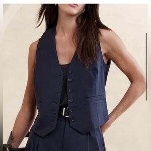 Blue Banana Republic Vest size 4 NWT Italian wool double lined